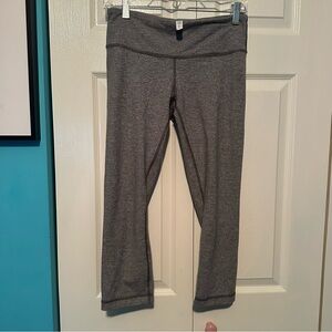 Lululemon Capri Gray Leggings‎
